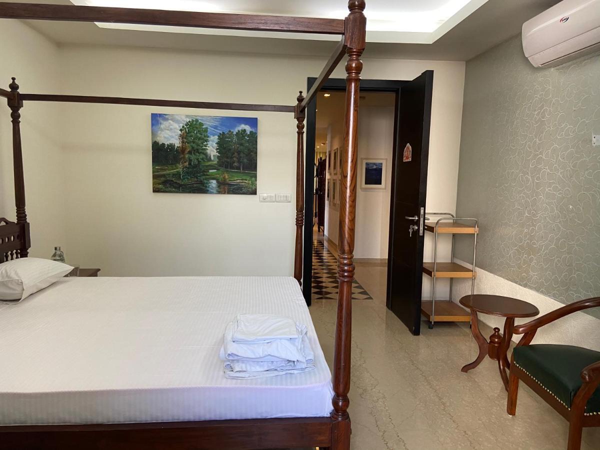Art House Vasant Vihar New Delhi Bed and Breakfast Exterior foto