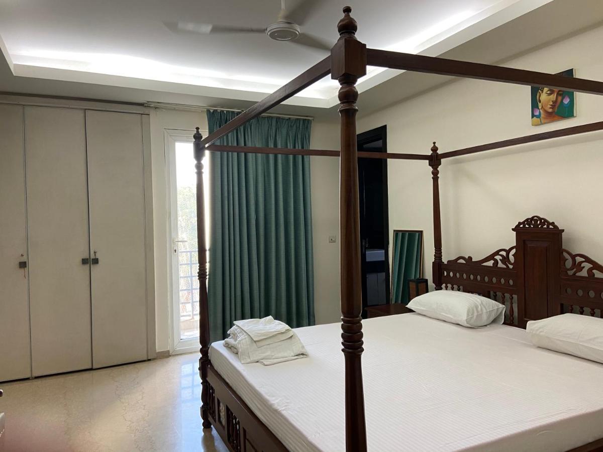 Art House Vasant Vihar New Delhi Bed and Breakfast Exterior foto