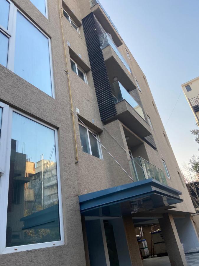 Art House Vasant Vihar New Delhi Bed and Breakfast Exterior foto